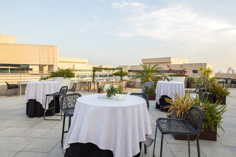 Eurostars Grand Marina — Restaurant & bars in Barcelona, Catalonia