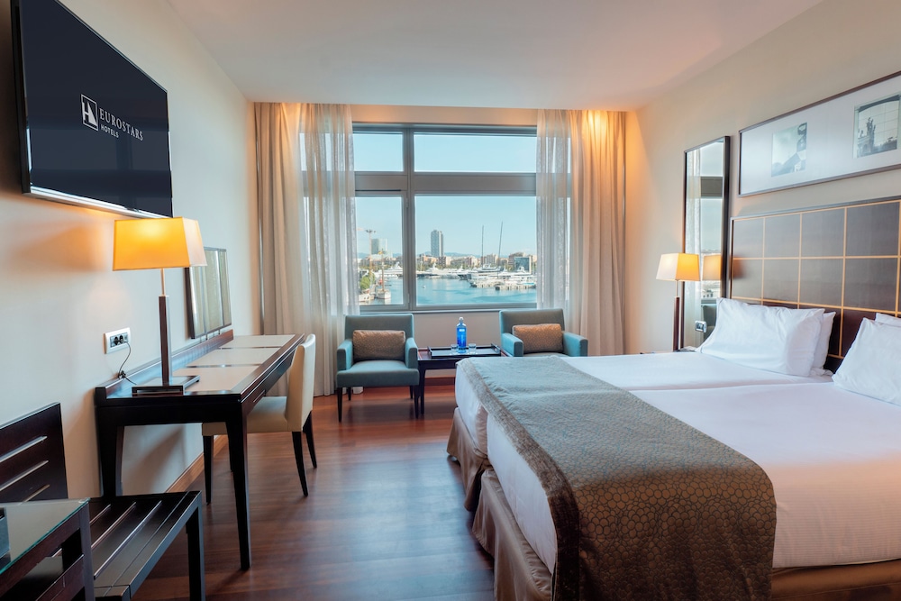 Eurostars Grand Marina — Hotel rooms in Barcelona, Catalonia