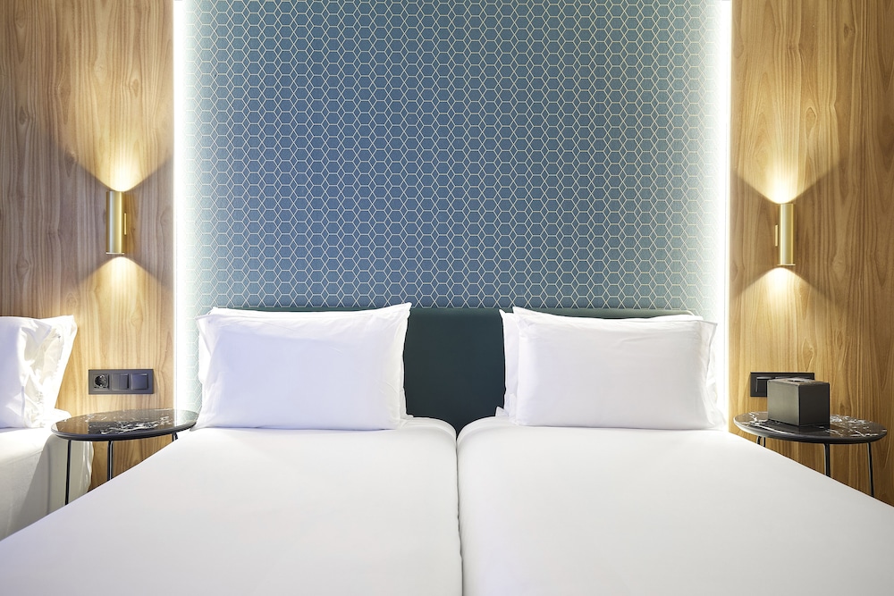 Hotel Exe Mitre — Hotel rooms in Barcelona, Catalonia