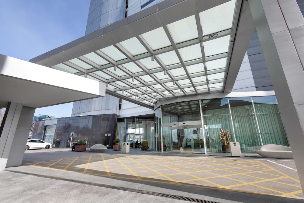 Alexandre Fira Congress — Hotel building in Barcelona, Catalonia