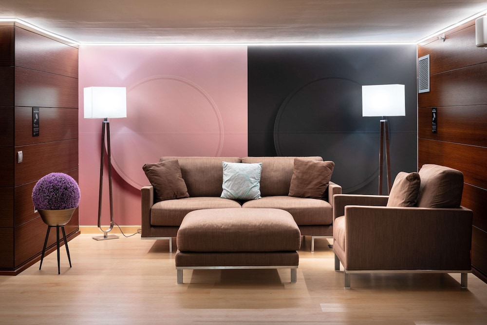 Alexandre Fira Congress — Hotel rooms in Barcelona, Catalonia