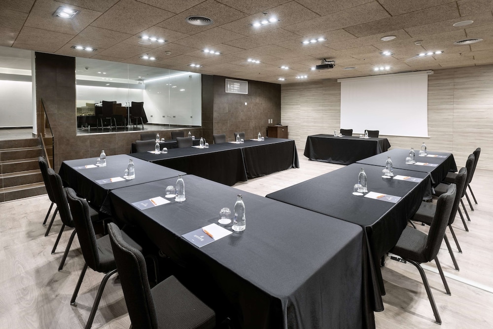 Alexandre Fira Congress — Hotel rooms in Barcelona, Catalonia