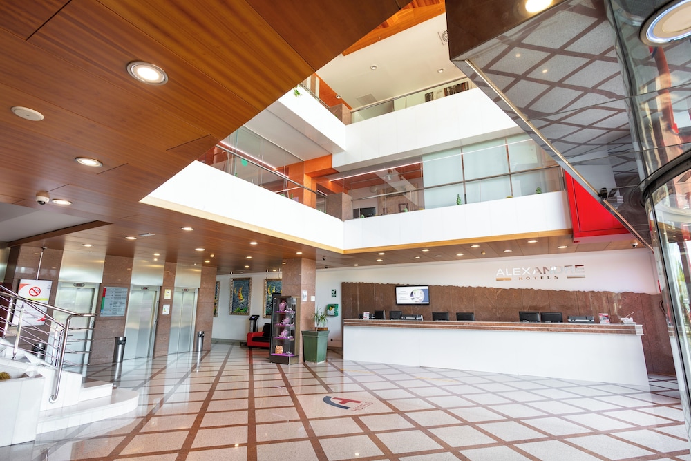 Alexandre FrontAir Congress — Hotel building in Barcelona, Catalonia