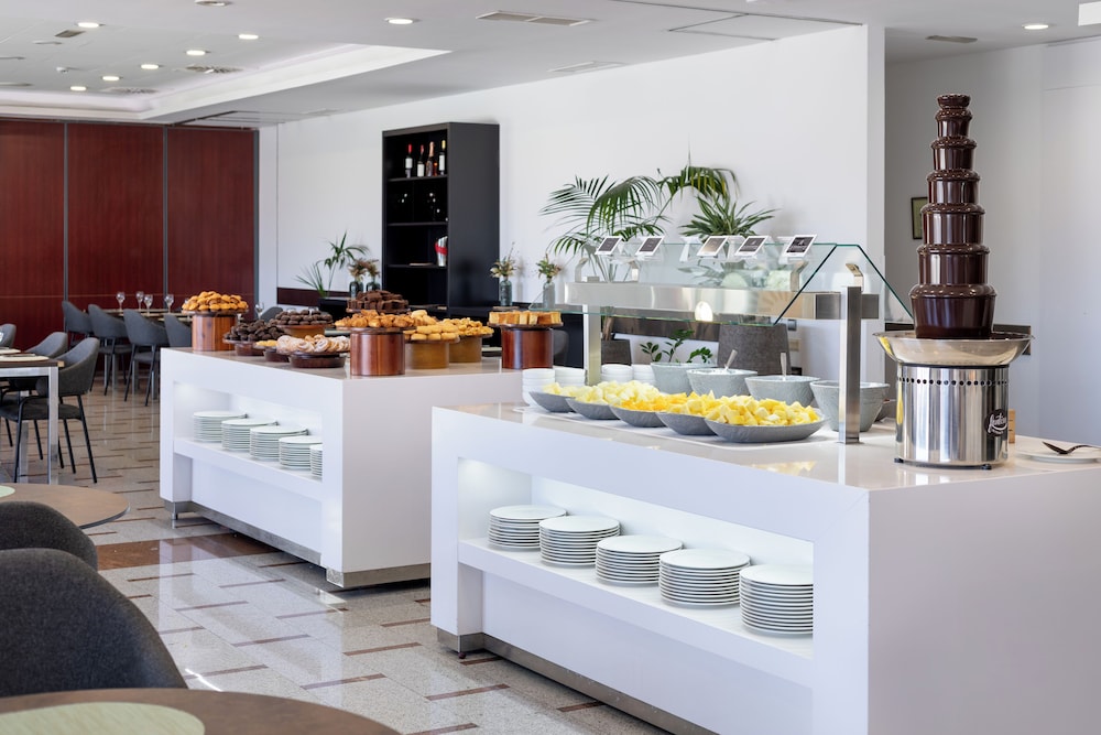 Alexandre FrontAir Congress — Restaurant & bars in Barcelona, Catalonia