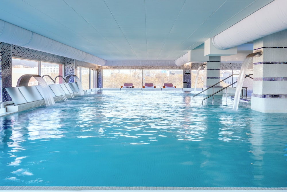 Alexandre FrontAir Congress — Swimming pool in Barcelona, Catalonia