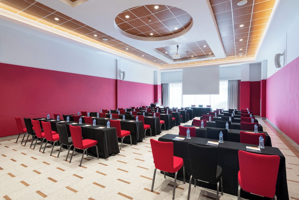 Alexandre FrontAir Congress — Hotel building in Barcelona, Catalonia