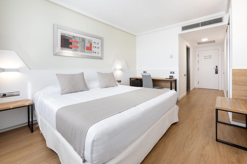 Alexandre FrontAir Congress — Hotel rooms in Barcelona, Catalonia
