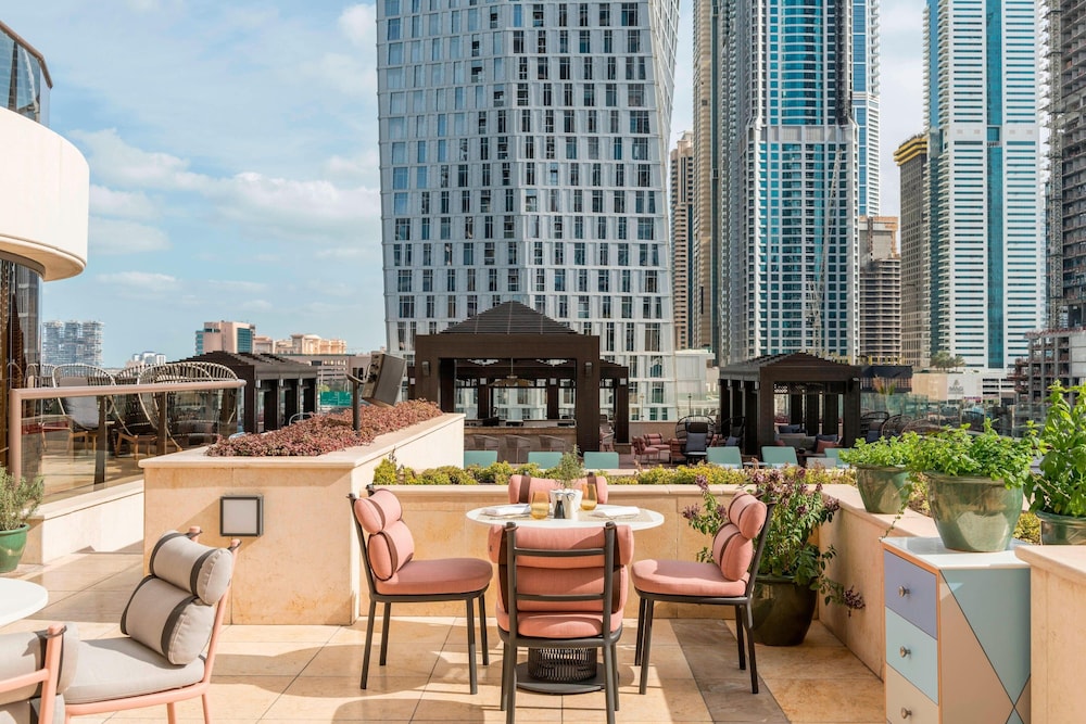 Grosvenor House, a Luxury Collection Hotel, Dubai — Restaurant & bars in Dubai