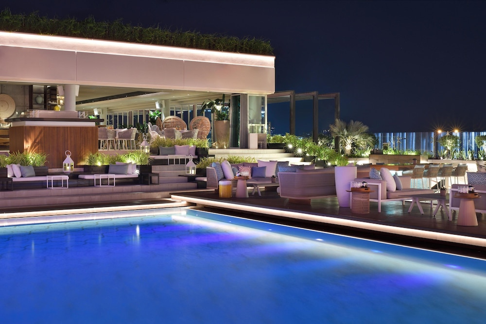 Grosvenor House, a Luxury Collection Hotel, Dubai — Swimming pool in Dubai