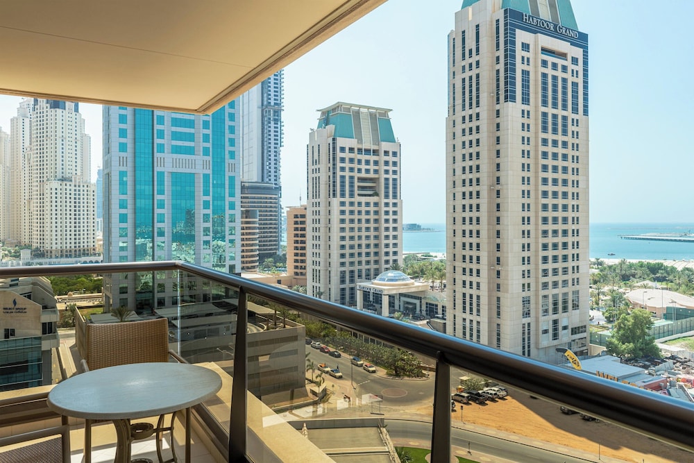 Grosvenor House, a Luxury Collection Hotel, Dubai — Hotel building in Dubai