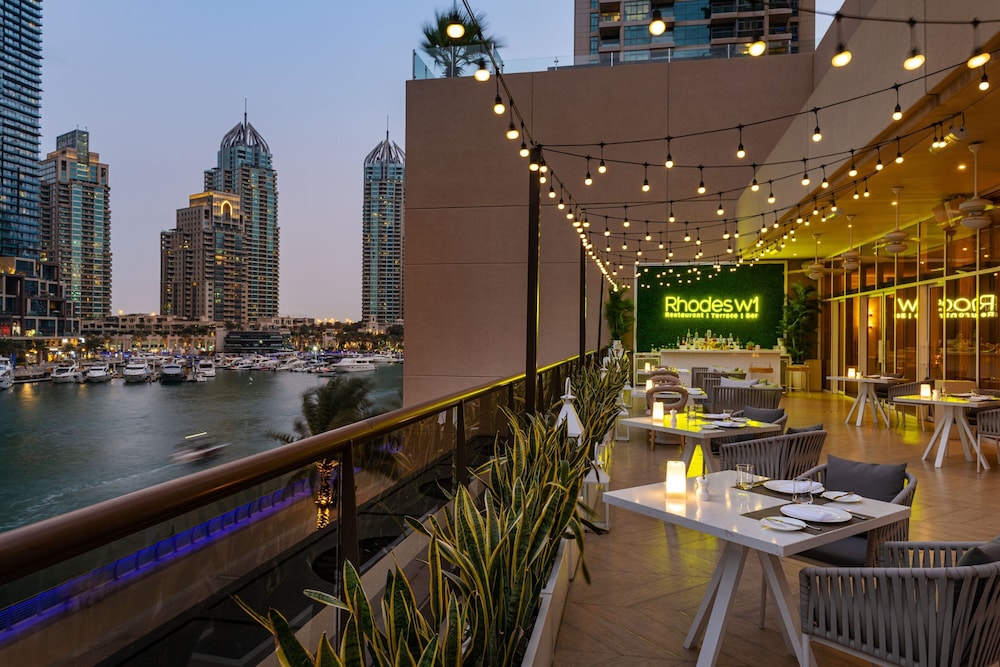 Grosvenor House, a Luxury Collection Hotel, Dubai — Restaurant & bars in Dubai