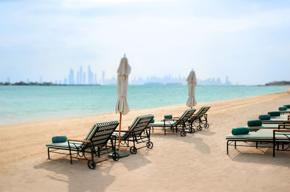 Kempinski Hotel Palm Jumeirah — Beach in Dubai