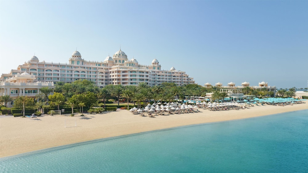 Kempinski Hotel Palm Jumeirah — Beach in Dubai