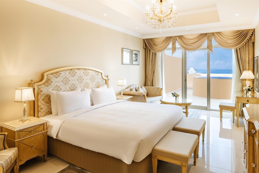 Kempinski Hotel Palm Jumeirah — Hotel rooms in Dubai