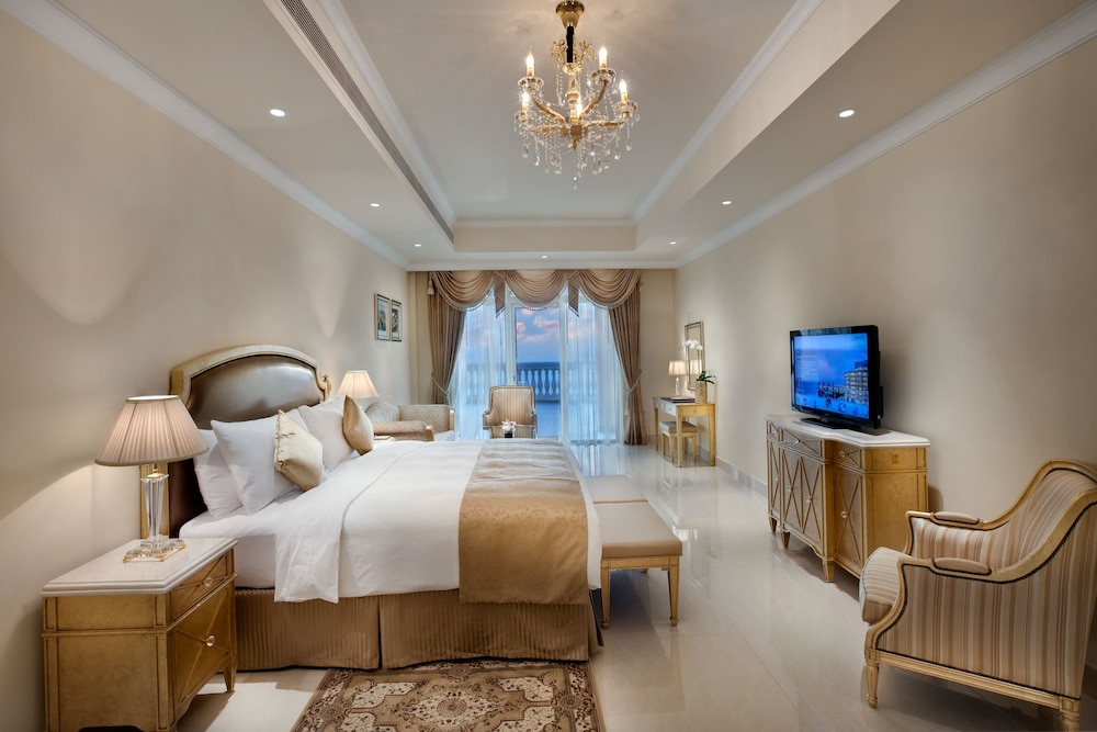 Kempinski Hotel Palm Jumeirah — Hotel rooms in Dubai