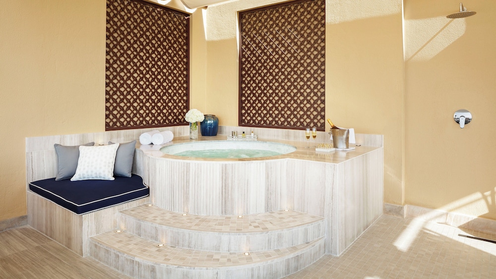 Jumeirah Mina Al Salam Dubai — Rooms in Dubai