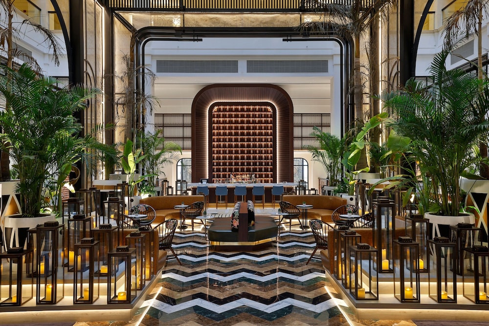 The Westin Dubai Mina Seyahi Beach Resort & Marina — Restaurant in Dubai