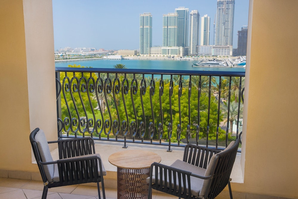 The Westin Dubai Mina Seyahi Beach Resort & Marina — Rooms in Dubai