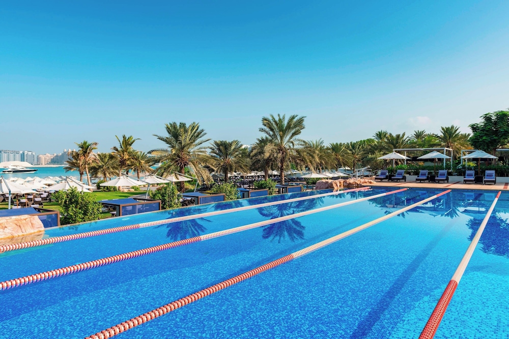 The Westin Dubai Mina Seyahi Beach Resort & Marina — Pool in Dubai