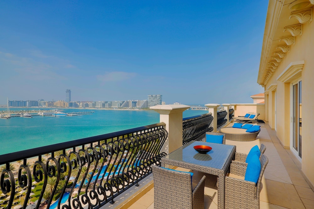 The Westin Dubai Mina Seyahi Beach Resort & Marina — Outdoor in Dubai