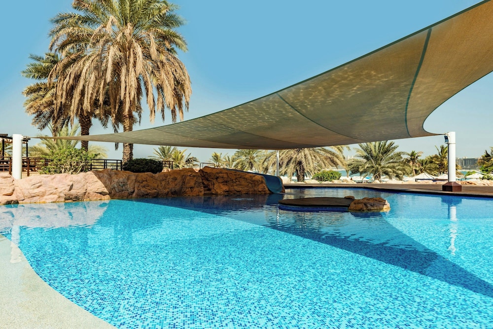 The Westin Dubai Mina Seyahi Beach Resort & Marina — Pool in Dubai