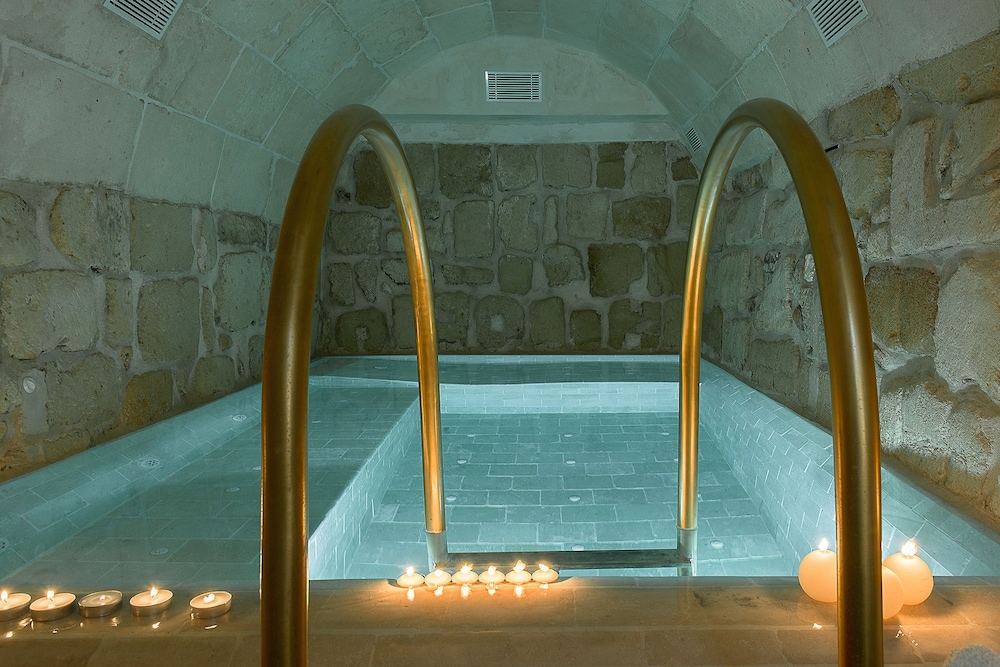 S'Hotelet d'es Born - Suites & SPA — Spa in Ciutadella de Menorca, Balearic Islands
