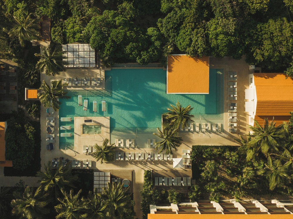 Unico Hotel Riviera Maya - Adults Only — Swimming pool in Xetna, Quintana Roo