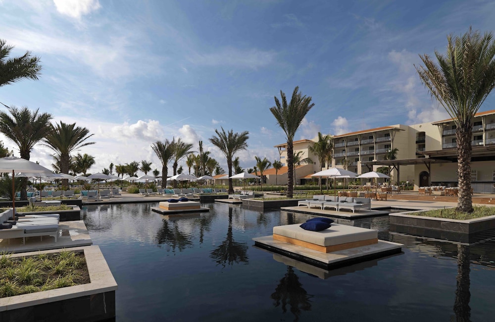 Unico Hotel Riviera Maya - Adults Only — Swimming pool in Xetna, Quintana Roo