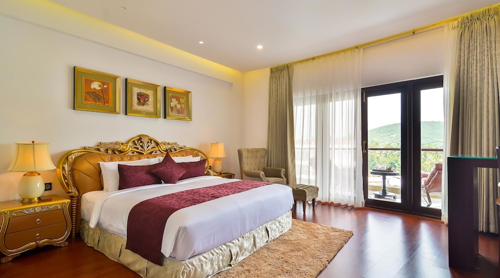 Park Regis Goa — Hotel rooms in Arpora, Goa