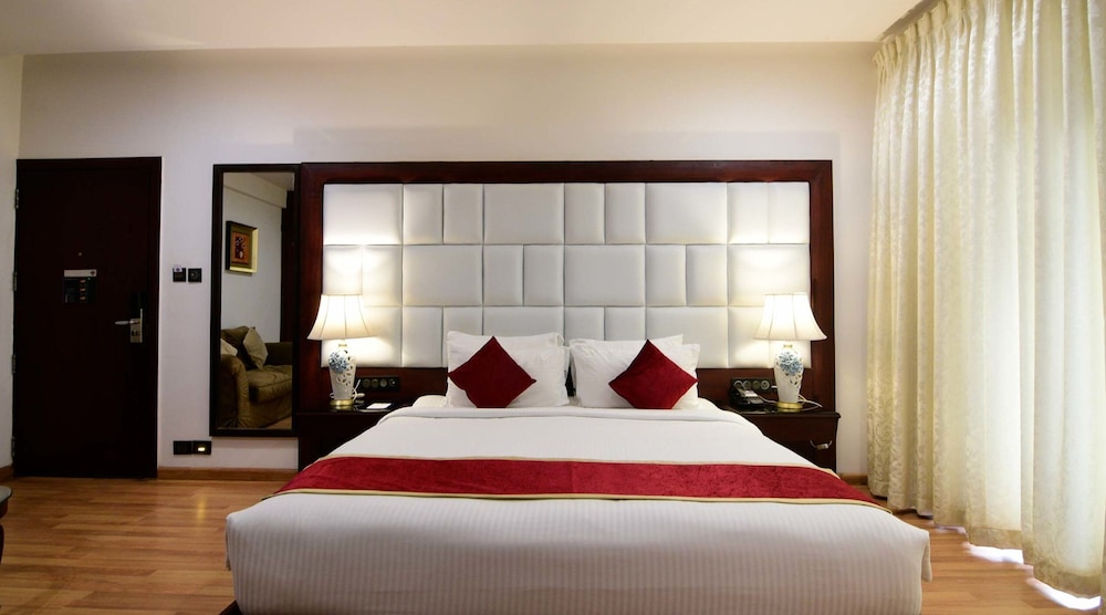 Park Regis Goa — Hotel rooms in Arpora, Goa