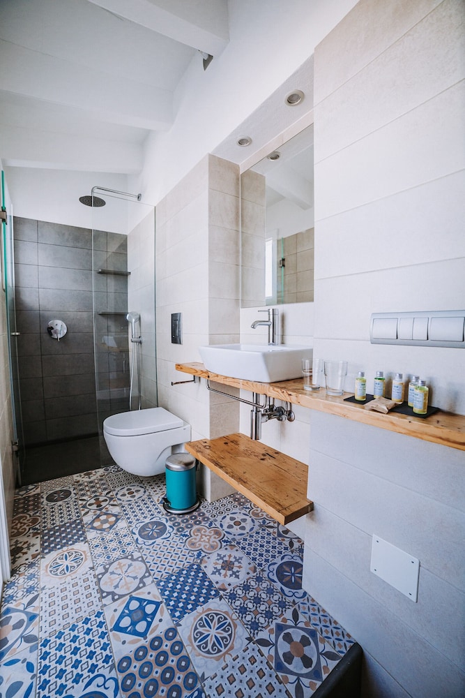 Petit Hotel 5 Fars - Adults Only — Hotel rooms in Ciutadella de Menorca, Balearic Islands