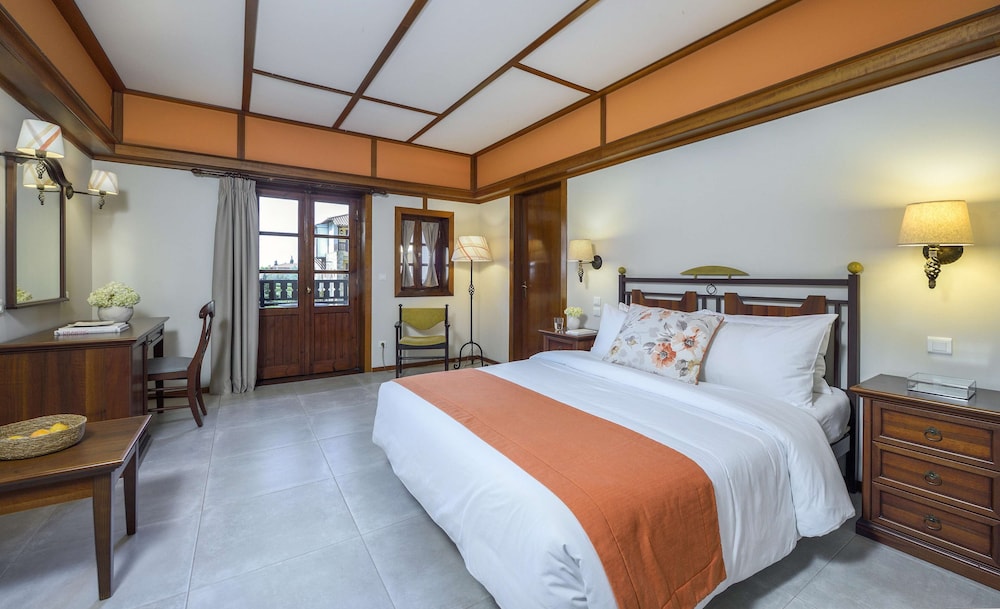 Simantro Resort — Hotel rooms in Sani, Central Macedonia