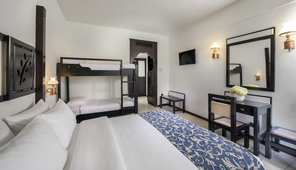 Simantro Resort — Hotel rooms in Sani, Central Macedonia