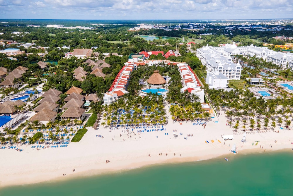 Viva Azteca by Wyndham, A Trademark  Resort — Beach in Playa del Carmen, Quintana Roo