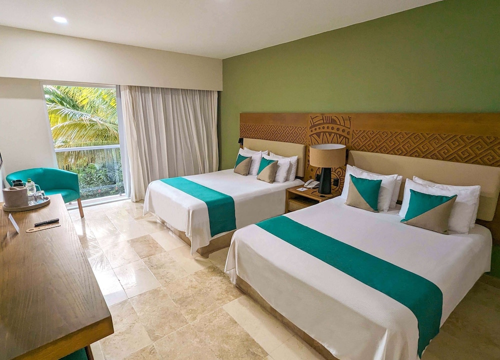 Viva Azteca by Wyndham, A Trademark  Resort — Hotel rooms in Playa del Carmen, Quintana Roo