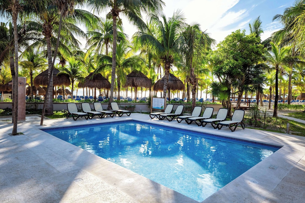 Viva Azteca by Wyndham, A Trademark  Resort — Swimming pool in Playa del Carmen, Quintana Roo