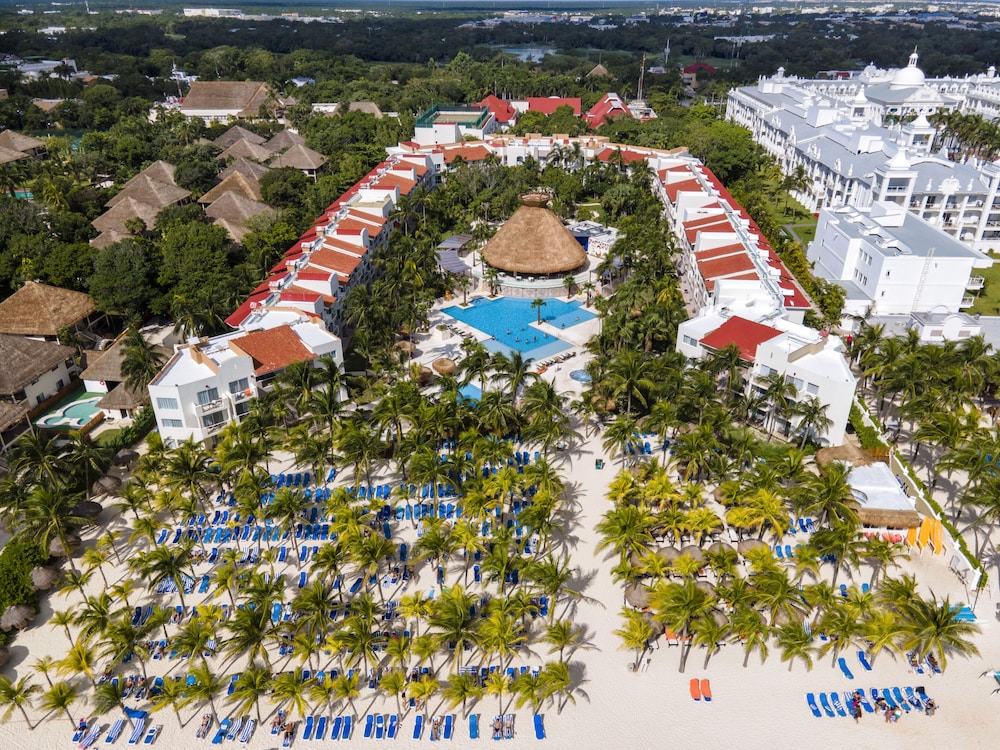 Viva Azteca by Wyndham, A Trademark  Resort — Beach in Playa del Carmen, Quintana Roo