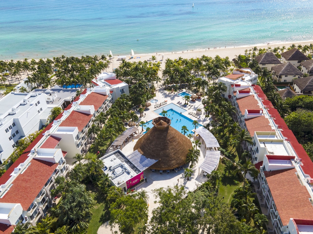 Viva Azteca by Wyndham, A Trademark  Resort — Main photo in Playa del Carmen, Quintana Roo