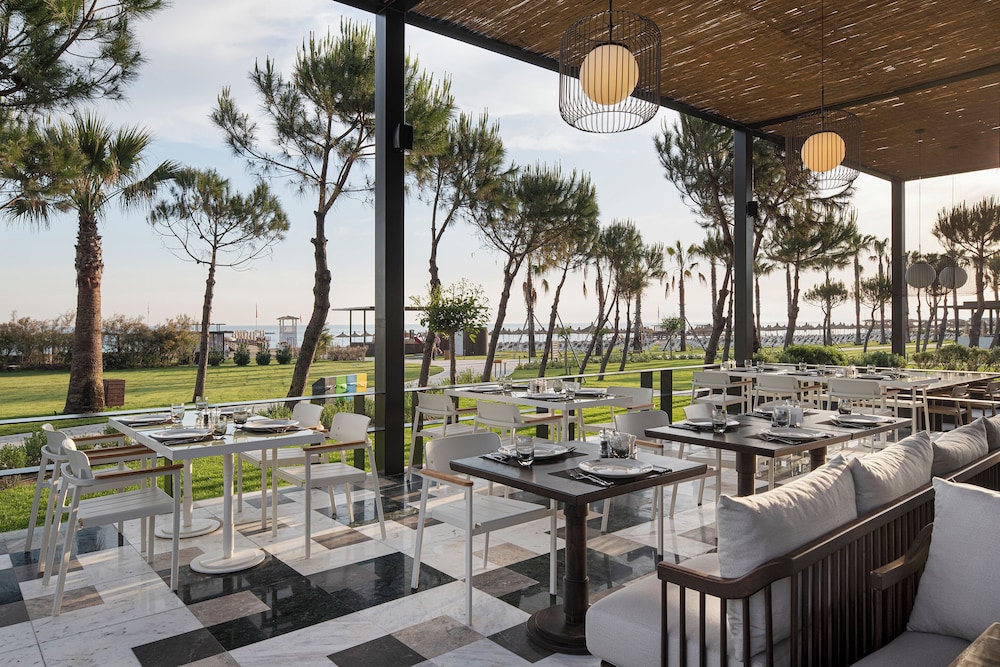 Voyage Belek Golf & Spa — Restaurant & bars in Belek