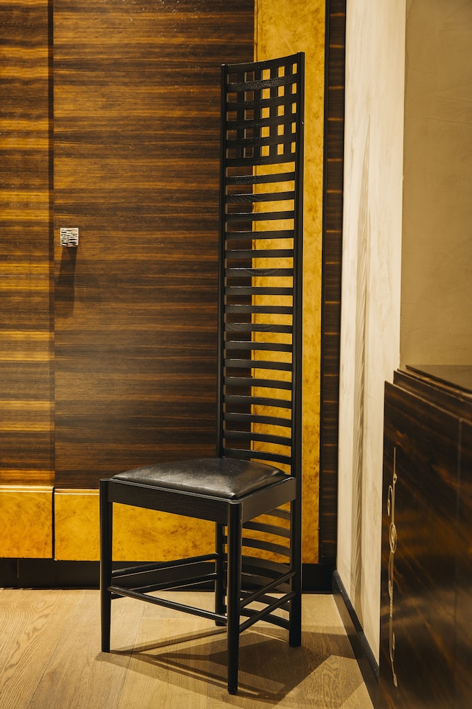 Hotel Bagues a Small Luxury Hotels of the World — Hotel rooms in Barcelona, Catalonia