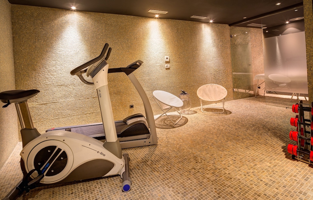 Hotel Bagues a Small Luxury Hotels of the World — Sports & recreation in Barcelona, Catalonia