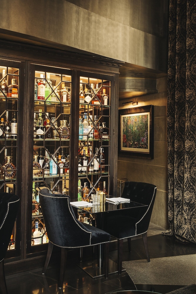 Hotel Bagues a Small Luxury Hotels of the World — Restaurant & bars in Barcelona, Catalonia