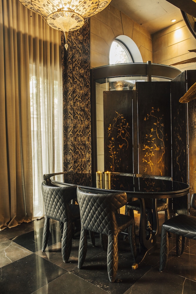 Hotel Bagues a Small Luxury Hotels of the World — Restaurant & bars in Barcelona, Catalonia