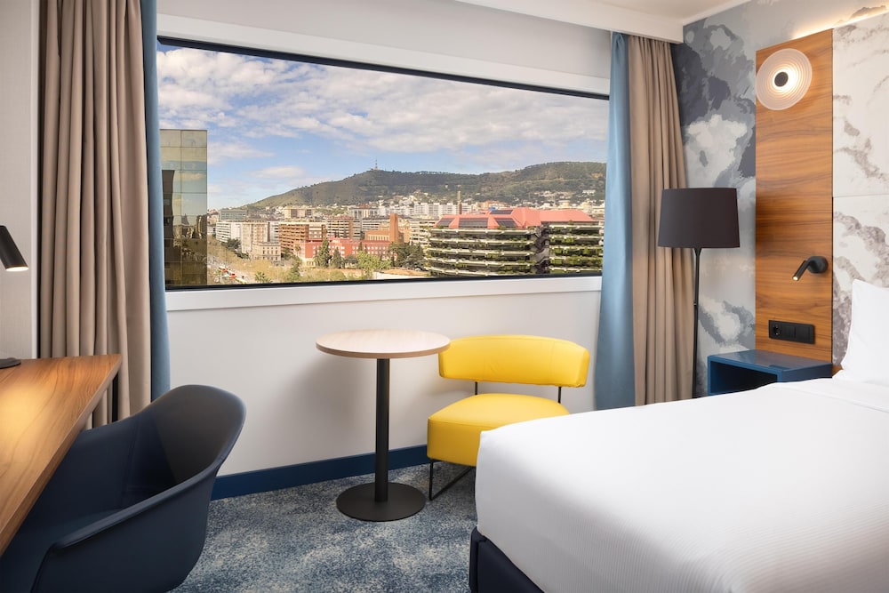 Hilton Barcelona — Hotel rooms in Barcelona, Catalonia