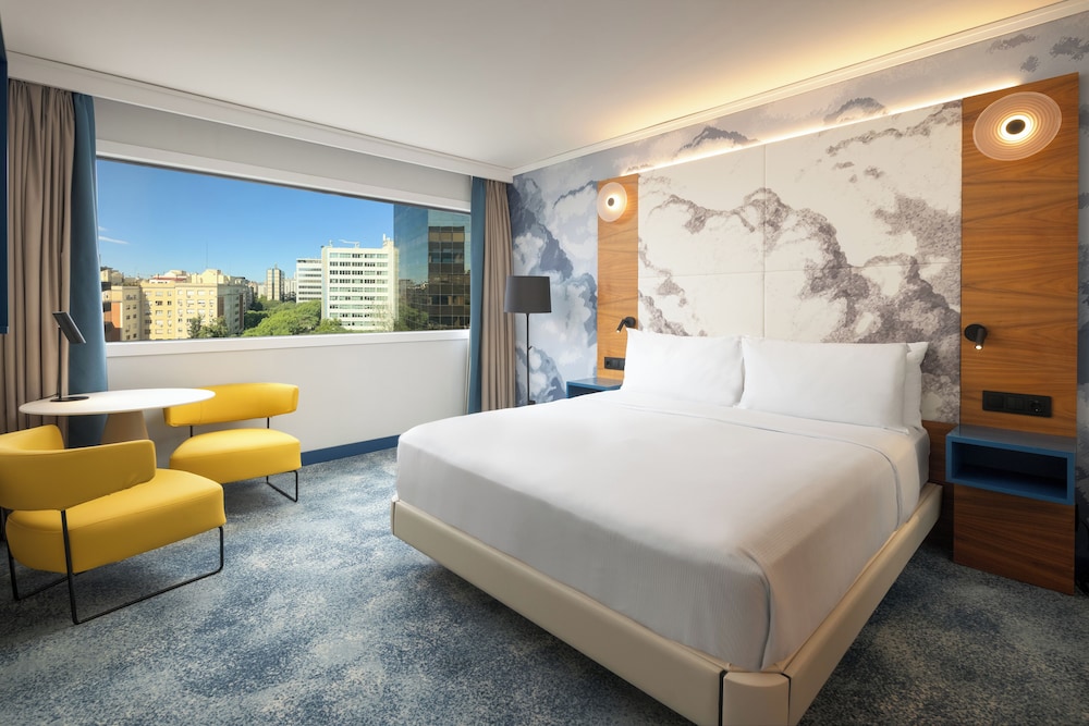 Hilton Barcelona - zdjęcie 4