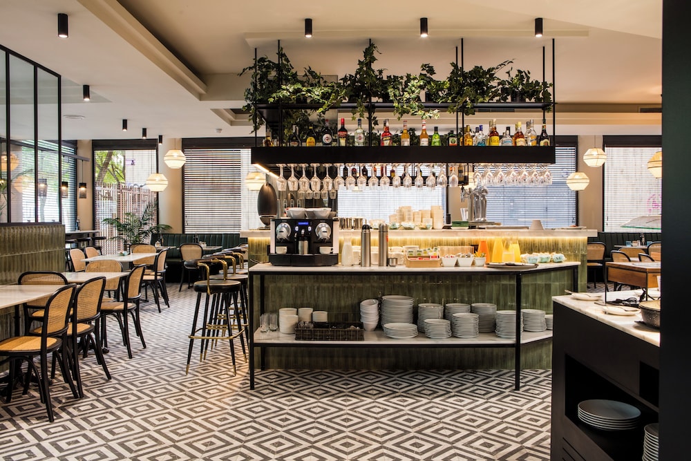 Hotel Acta City47 — Restaurant & bars in Barcelona, Catalonia