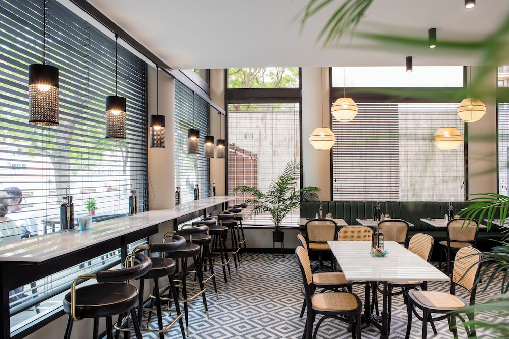 Hotel Acta City47 — Restaurant & bars in Barcelona, Catalonia