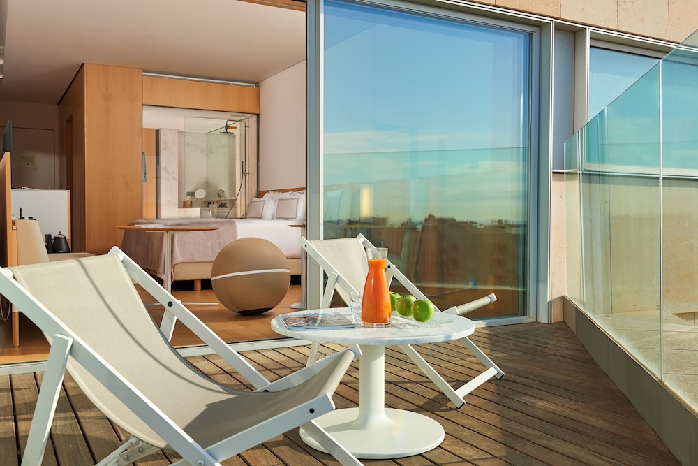 Melia Palma Bay — Hotel rooms in Palma de Mallorca, Balearic Islands