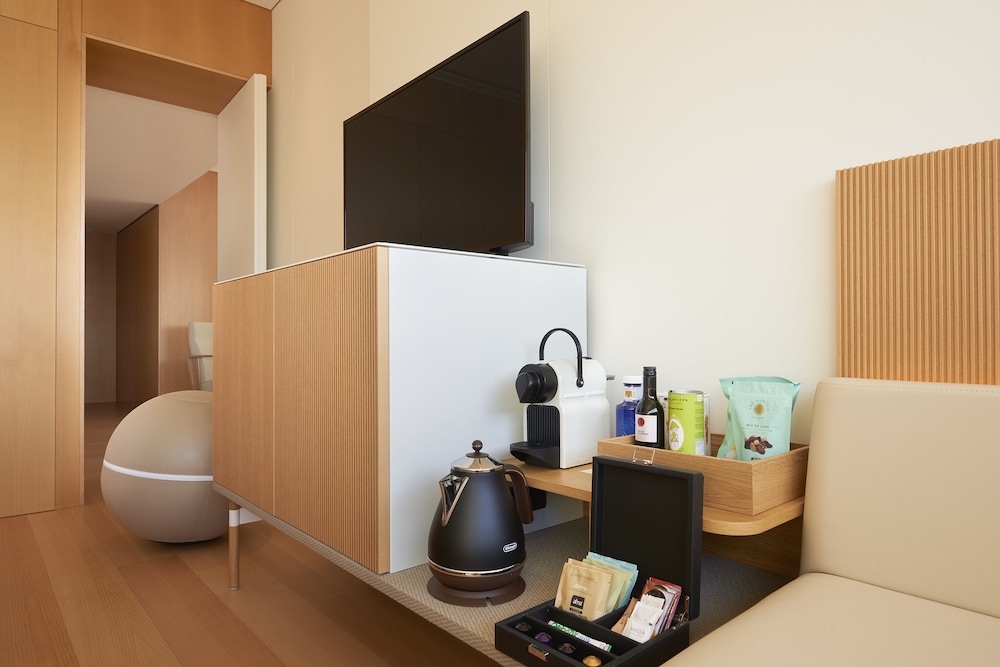 Melia Palma Bay — Hotel rooms in Palma de Mallorca, Balearic Islands