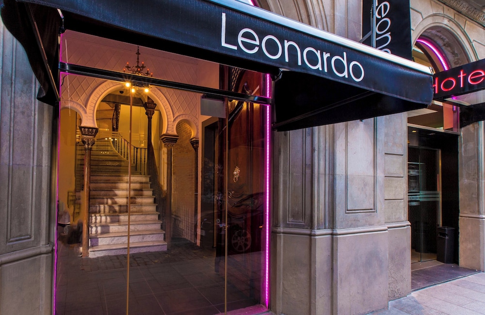 Leonardo Hotel Barcelona Las Ramblas — Hotel building in Barcelona, Catalonia